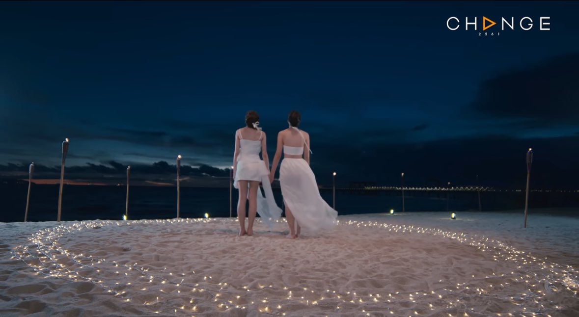 How wonderful it is to gaze at the starry sky with the person you love the most.

#HarmonySecretEP5
#ลูกหมีซอนญ่า #LMSY