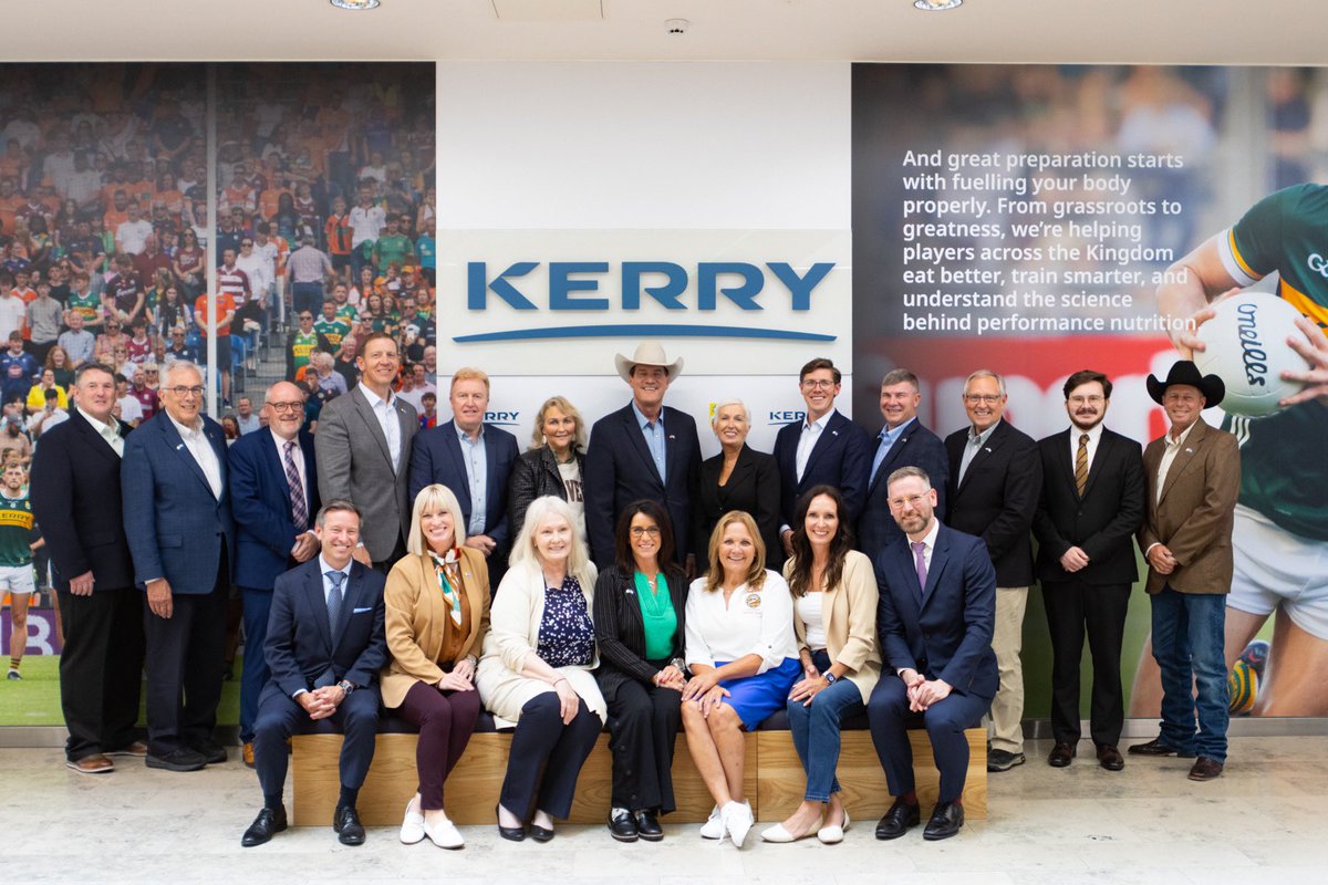 Governor Larry Rhoden tweet media