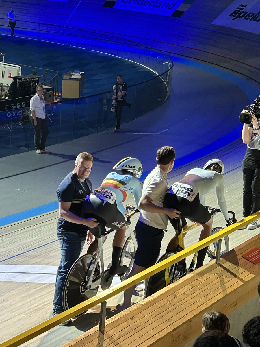 2 medals already for #zitagheysens 🥈🥉
#juniorworldtrack2025 <a href="/gem_apeldoorn/">Gemeente Apeldoorn</a> <a href="/BELCycling/">Belgian Cycling</a> 
#ridelikeabelgian #raceyourdreams @cyclingvlaanderen <a href="/SportVlaanderen/">Sport Vlaanderen</a>