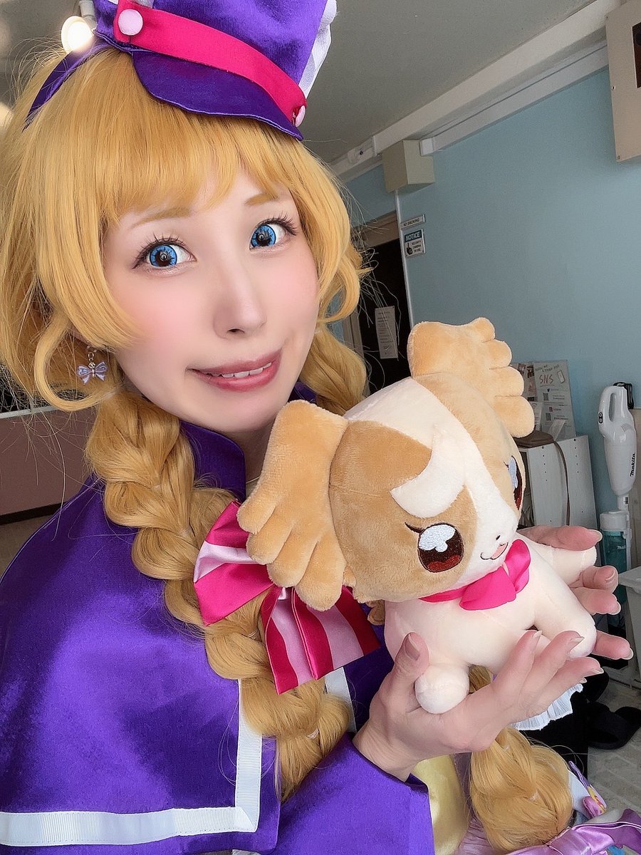 コスプレ
わんぷり/キュアフレンディ💜🐶