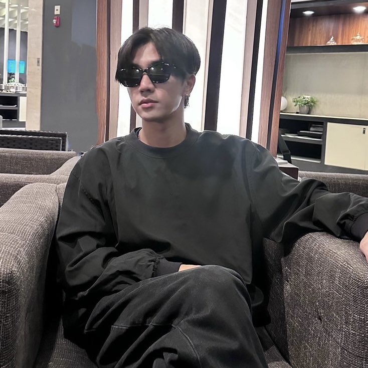 เฟ้ว 🍎 tweet media
