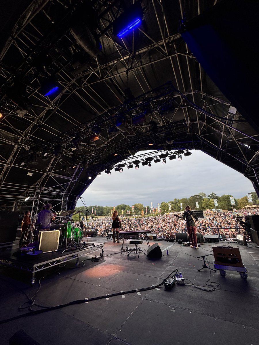 Ashley Monroe tweet media