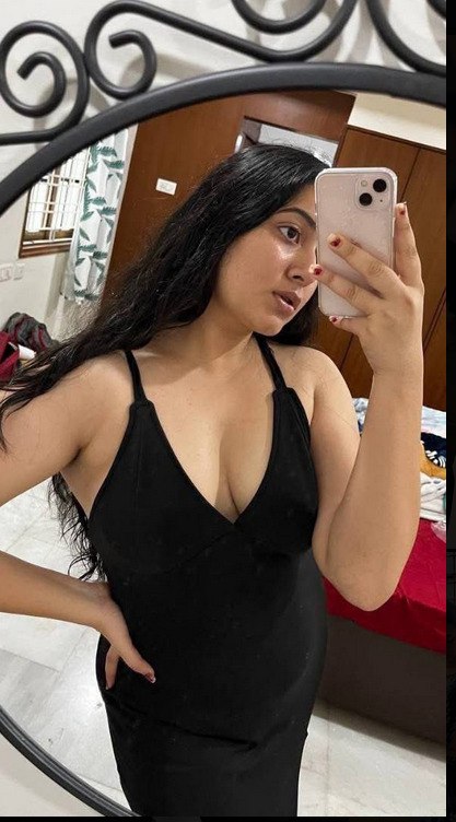 GzDlFnUbsAAlc6h?format=jpg&name=900x900