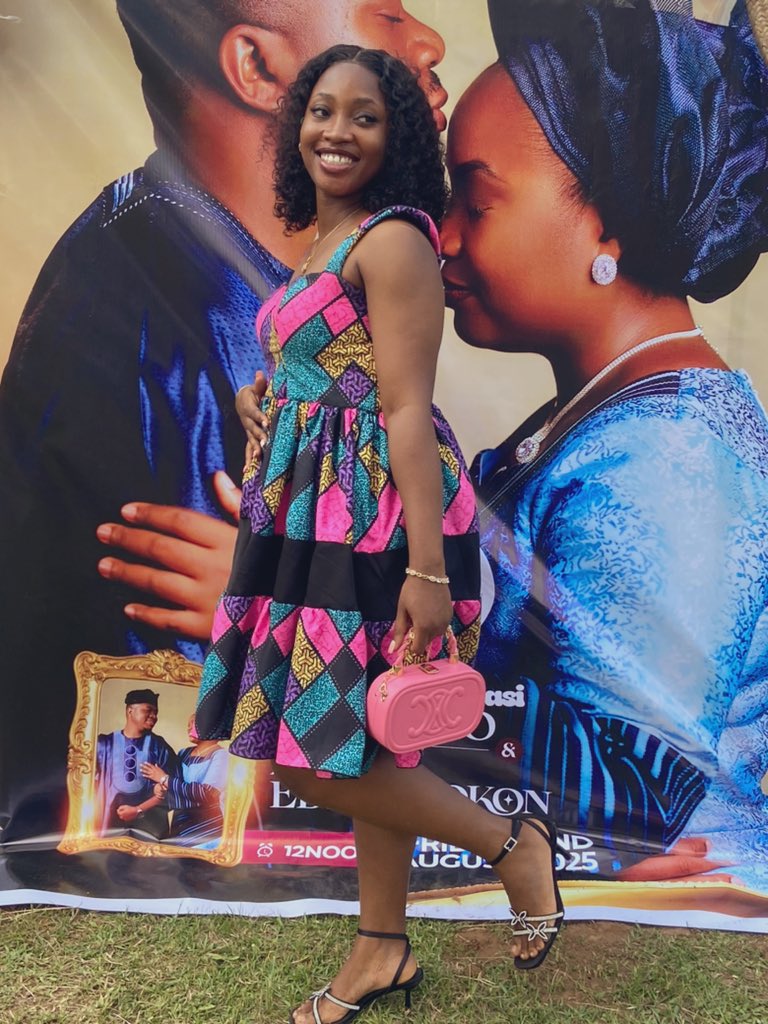 Saturdays and weddings 🤭💗🖤