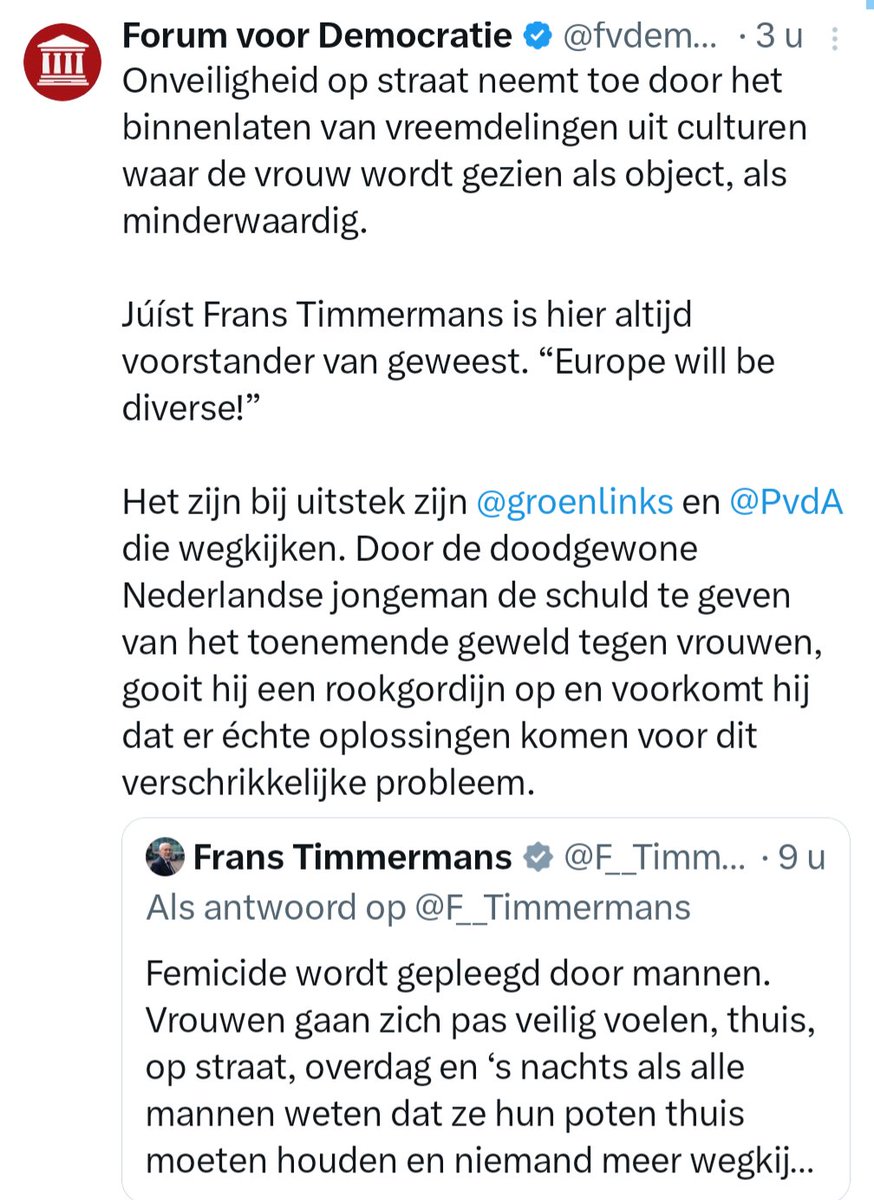 karinkaatj (@karinkaatj) on Twitter photo Is er iemand van <a href="/fvdemocratie/">Forum voor Democratie</a> die mij dan uit kan leggen waarom jullie zo'n fan zijn van vrouwenhandelaar en verkrachter <a href="/Cobratate/">Andrew Tate</a> ? Of wordt het dan te ingewikkeld? Is er iemand van <a href="/fvdemocratie/">Forum voor Democratie</a> die mij dan uit kan leggen waarom jullie zo'n fan zijn van vrouwenhandelaar en verkrachter <a href="/Cobratate/">Andrew Tate</a> ? Of wordt het dan te ingewikkeld?