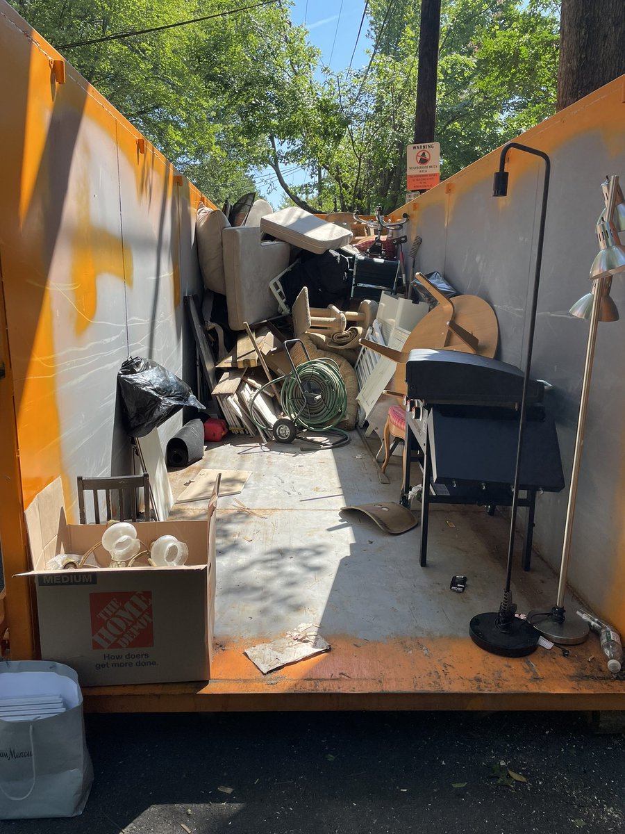 Ward 3 Roll Off day is off to a great start.  Second dumpster has arrived. We will be on site at Livingston and 41st NW.  until 2:45 pm.
