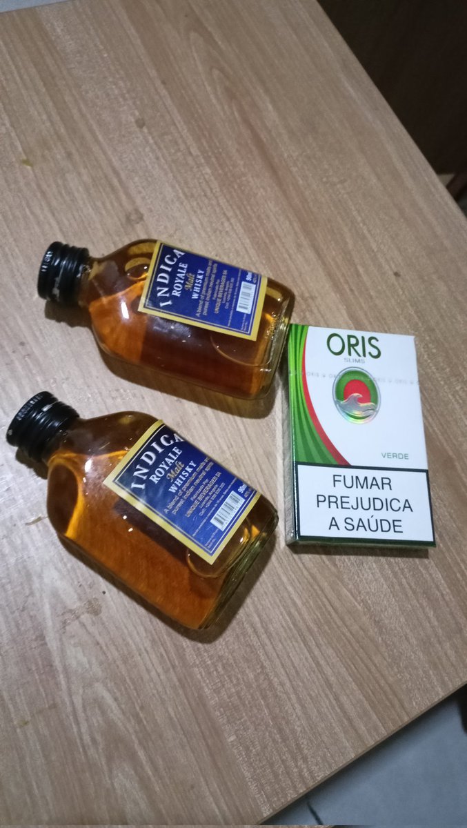 இத முடிச்சிட்டு போயி தமிழ் படம் போடுங்கடா புந்தைகளானு கேக்க வேண்டிதான்..
தனியா போயி கேட்டாதான் தகராறு