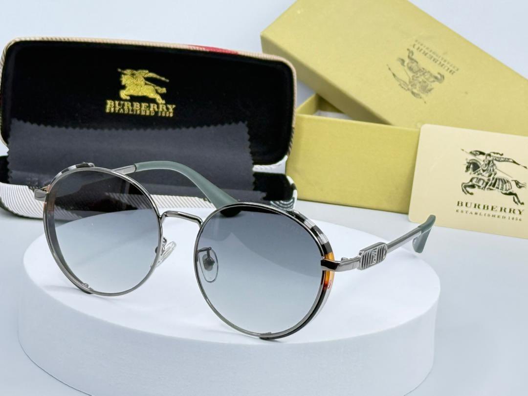 munerhh2's tweet photo. High-Quality Fashion Frames ✨
✔️ Lens replacement friendly
📦 Branded box included
🚚 Nationwide delivery
🏷️ 19k

Disclaimer: Not an authorized dealer, no affiliation or sponsorship with any designer brand. https://t.co/9CeUnxgY5r