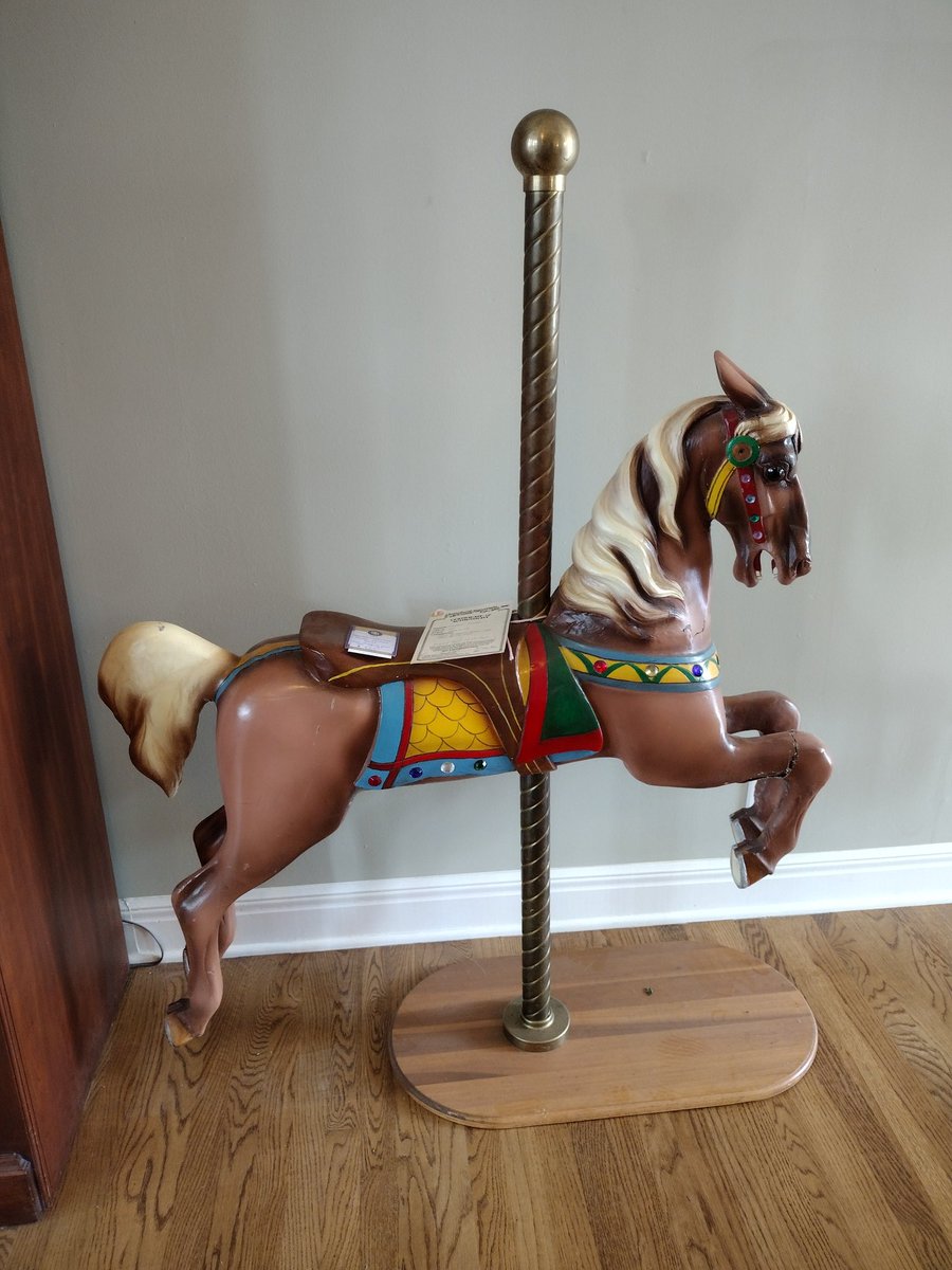 DannyFantod's tweet image. Carousel ponies at an estate sale in Olathe, Kansas. #Vintage #Pickers