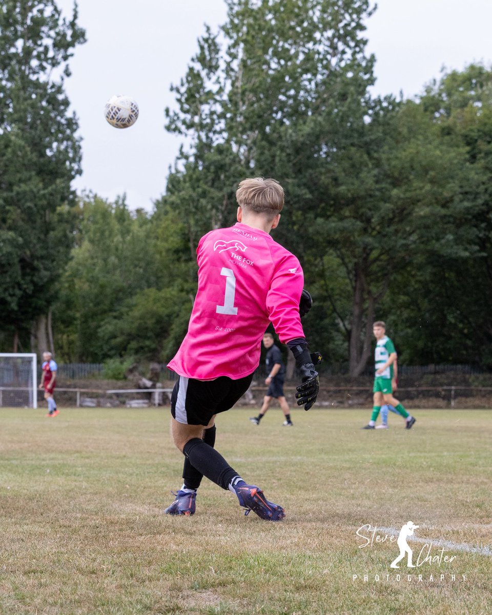Steve_Chater's tweet image. Four frames from today’s @nfalliance1890 game between @PercyMainAFC and @HexhamfcS. 

Full set of photos on Facebook @ Steve Chater Sports Photography
