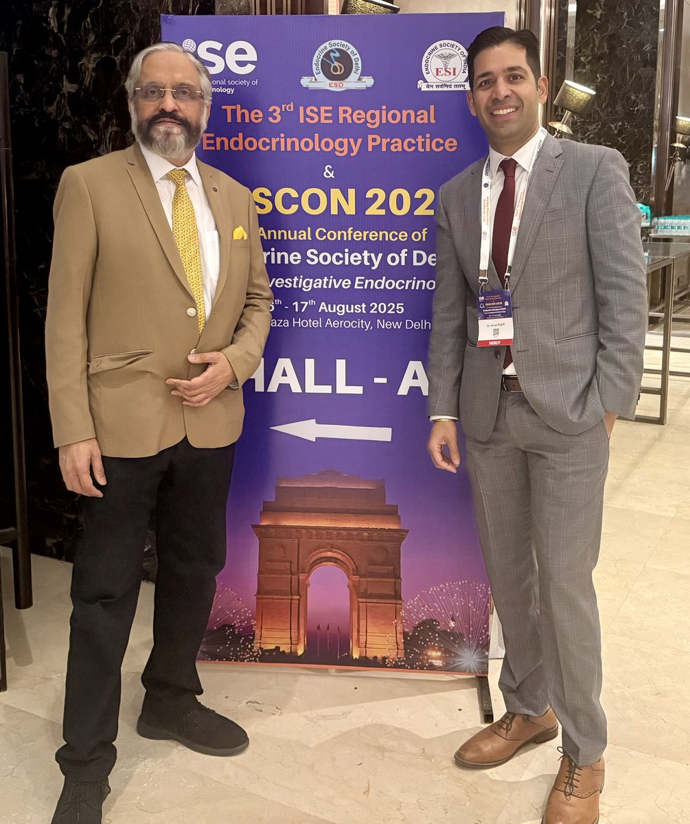 aman1rajpal's tweet image. ✨Full circle moment✨ Growing up in Delhi and now speaking at #DESCON2025 &amp;amp; #ISE2025 means everything! Honored to learn from incredible endocrine faculty from 🇮🇳 and grateful for the chance to contribute. 🙏

Great chat with @drshafikuchay &amp;amp; thanks to the organizing team