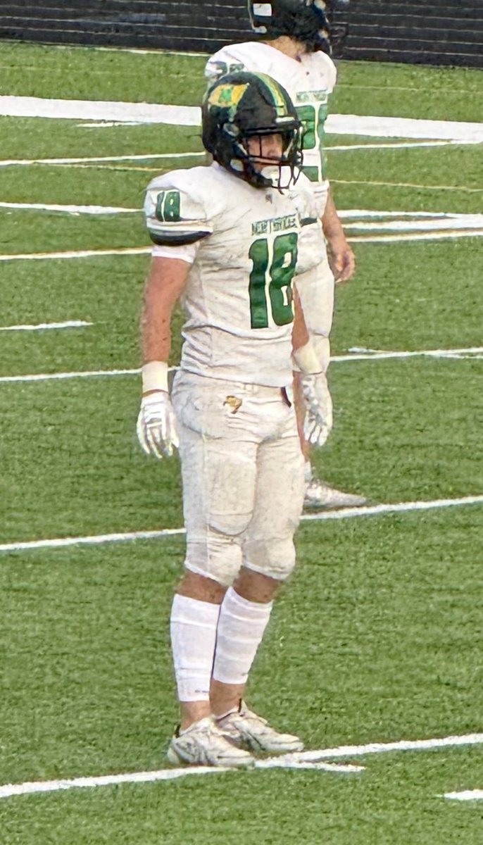 New season - new position for <a href="/thomasnusbaum1/">Thomas Nusbaum</a>!    First game at Z (slot/TE).    2 TDs to kickoff the year.     Let’s go!!