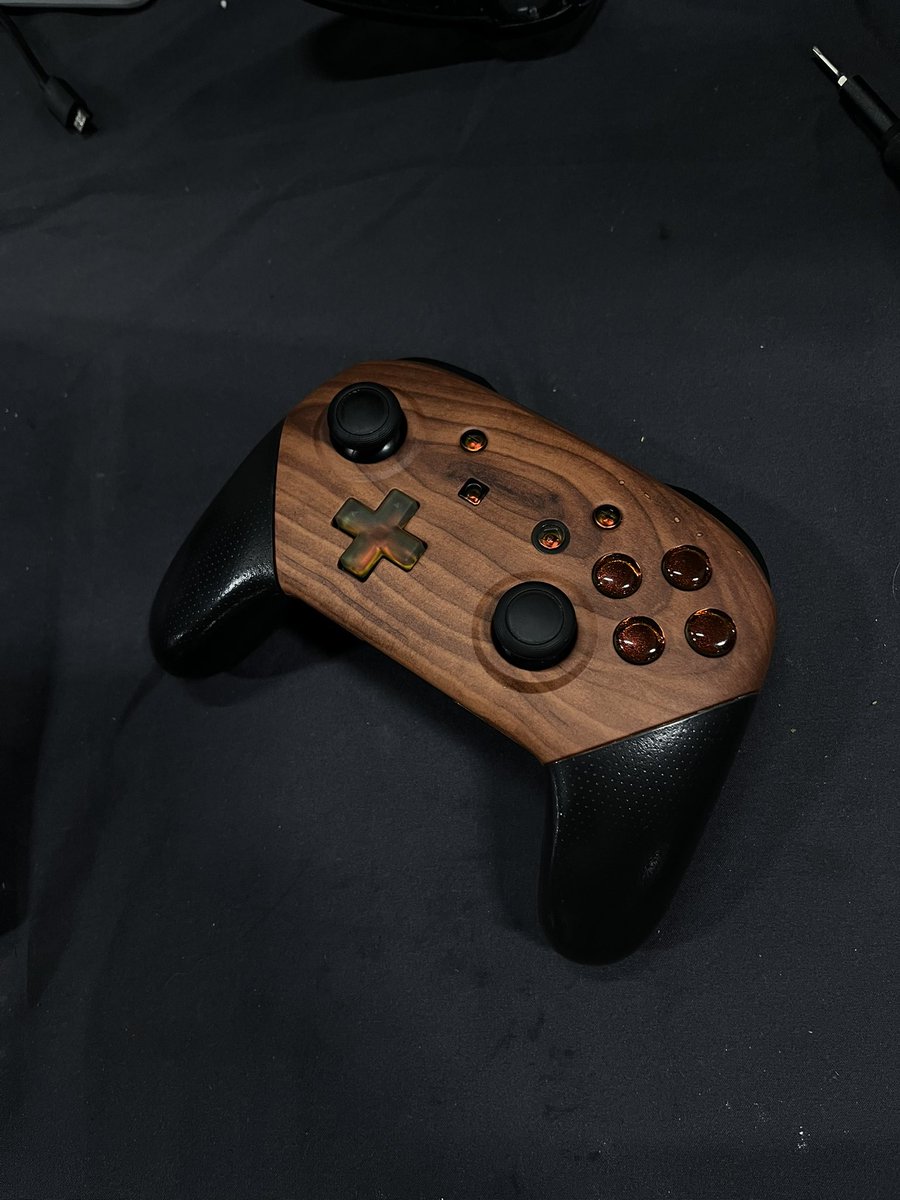 ControlInColor's tweet image. w/ @NoJonsMods