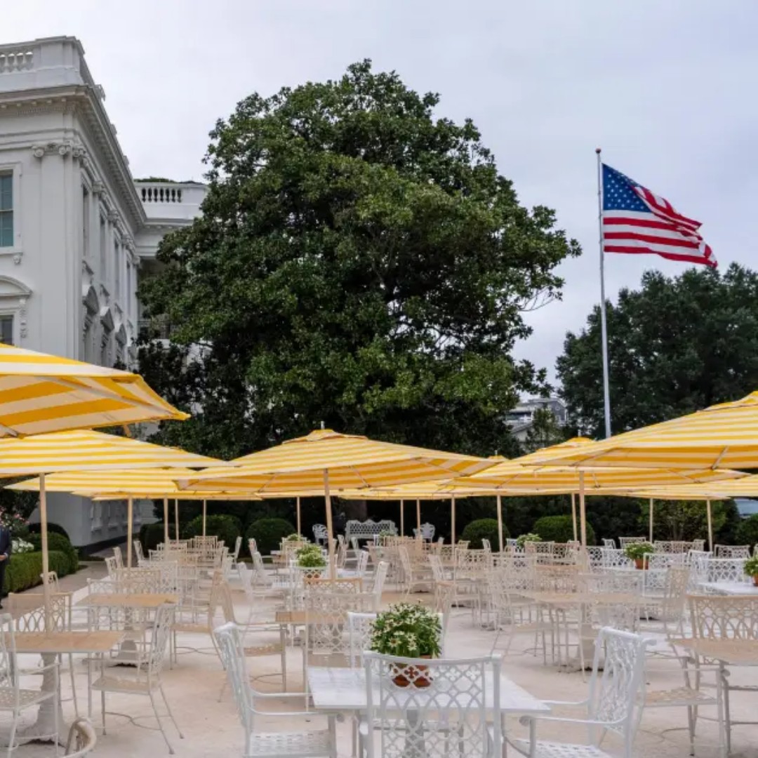 OK! Magazine USA on X: "Is Donald Trump turning the White House into  Mar-a-Lago 2.0? The president and his wife, Melania Trump, are facing  backlash this week after press secretary Karoline Leavitt