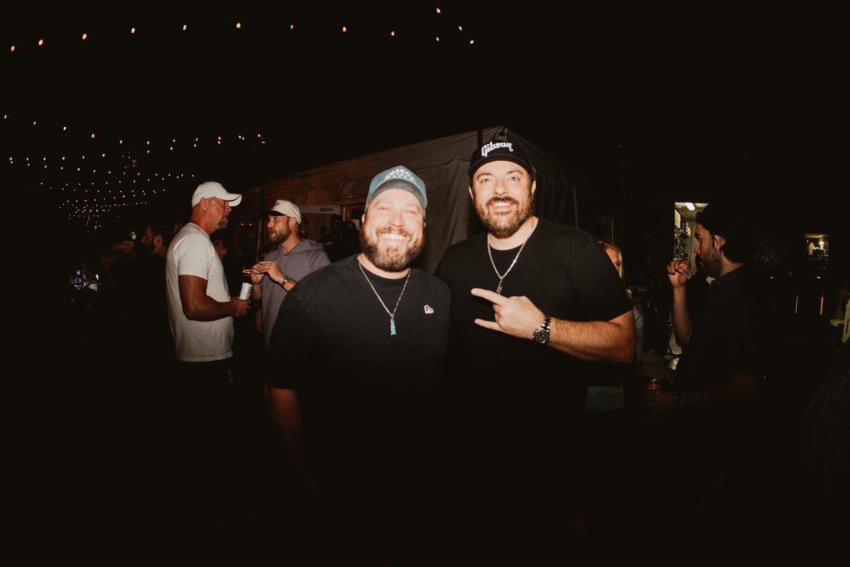 Maine was a blast last night! Always love hanging with <a href="/m10penny/">Mitchell Tenpenny</a>.