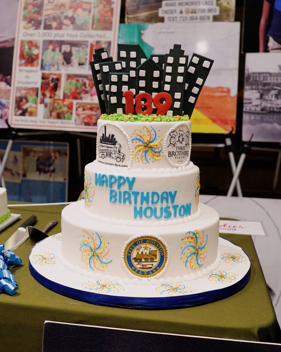 MarioforHouston's tweet image. District H was proud to celebrate Houston’s 189th birthday with @heritagesociety! Huge thanks to @McKinneysHOU for helping make this celebration of our city’s rich history so special. Here’s to H-Town’s incredible past and bright future!