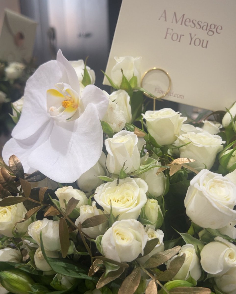 اللهم اجعل لنا في القادم فرحًا يُنسينا كل ما مضى🤍🫂