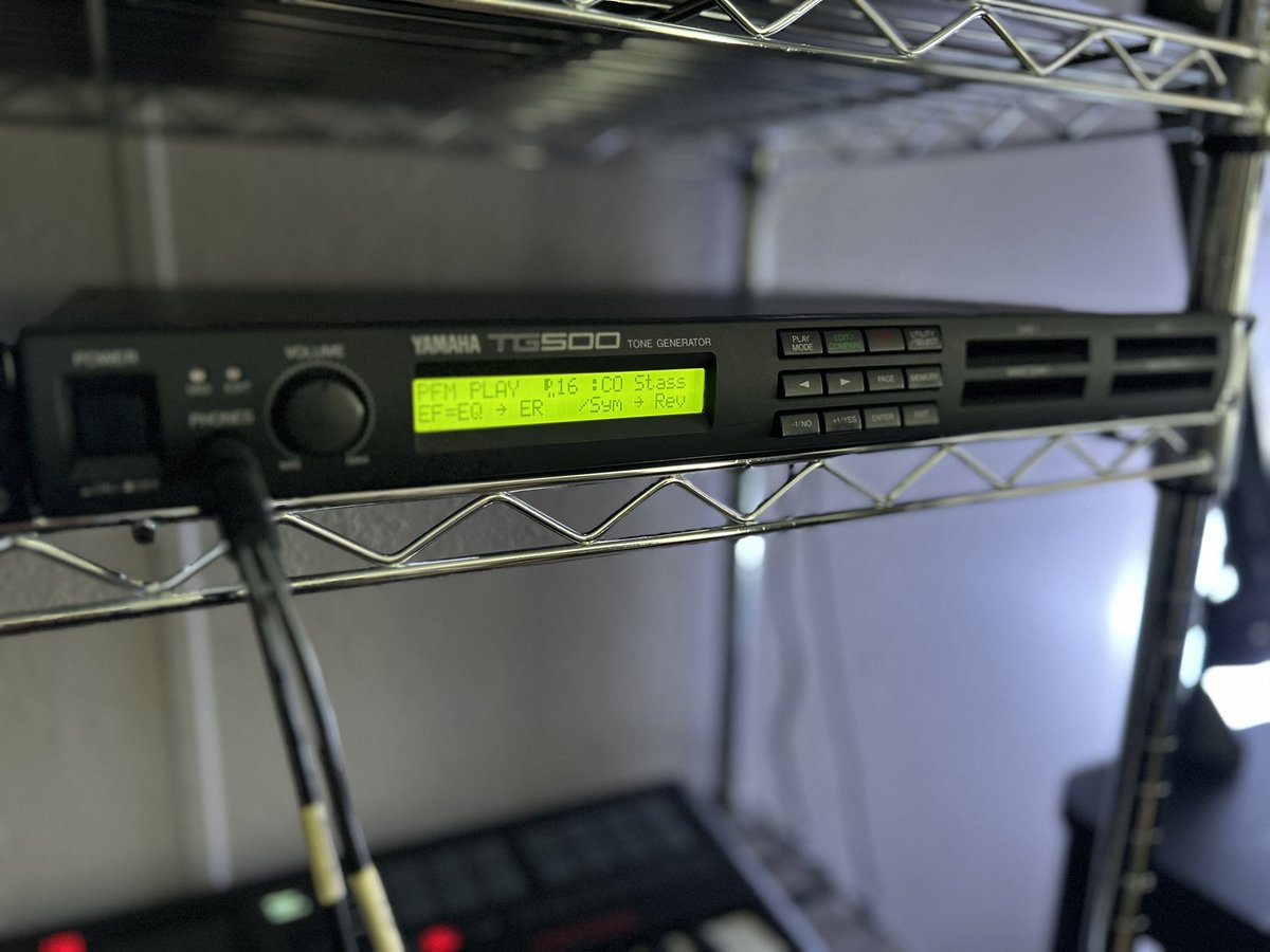 ANIPAI3's tweet image. New gear ! (old af) 
Yamaha TG 500 ⚡️🥁