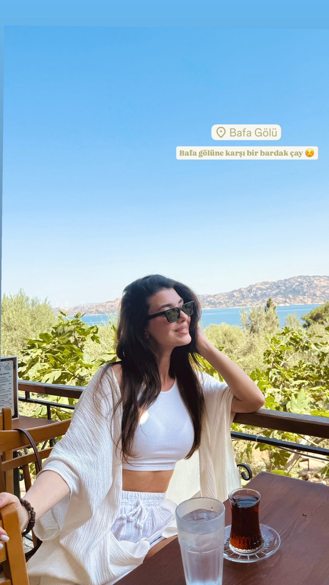 portalyalanur's tweet photo. 📸 • Aslıhan Güner via Instagram Stories.

#Yalan #AslıhanGüner #FeyyazDuman https://t.co/x8jk7VYJbb