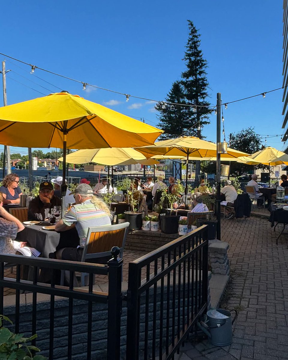 August's Garden Dinner was a great success! From farm-fresh ingredients for a chef-curated menu to elegant plating, take a look at what makes this series so special.
September's Garden Dinner is sold out, reserve October's before it's gone. 👀 #Ottawa