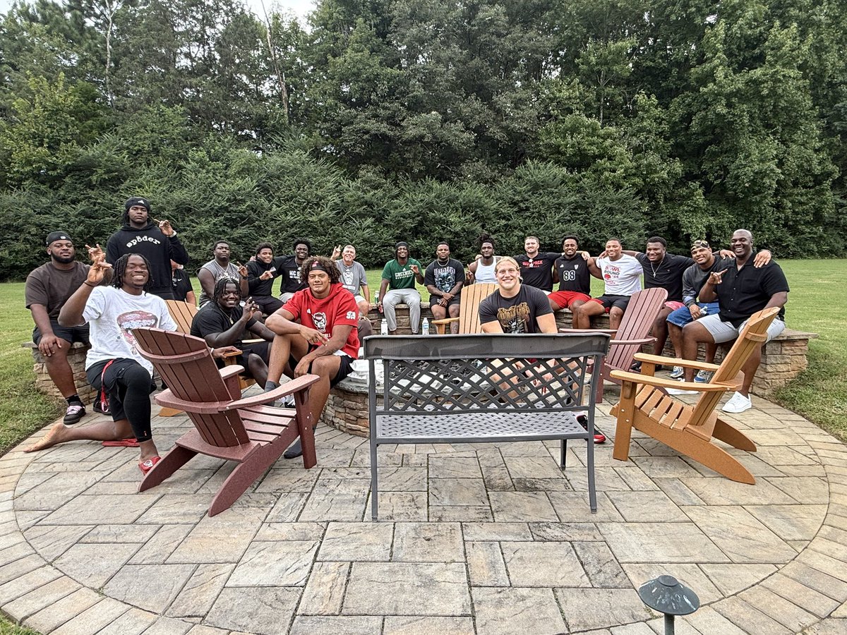 Jarrod Hewitt (@hewittjarrod) on Twitter photo #1Pack1Goal 🐺🐺 #1Pack1Goal 🐺🐺