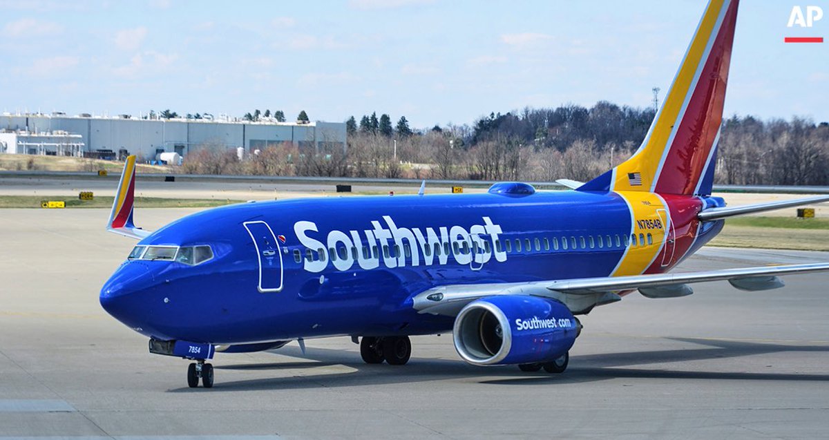 BREAKING 🅱️

Dallas based Southwest Airlines will begin requiring plus-size passengers to purchase two seats.. 

Thoughts??