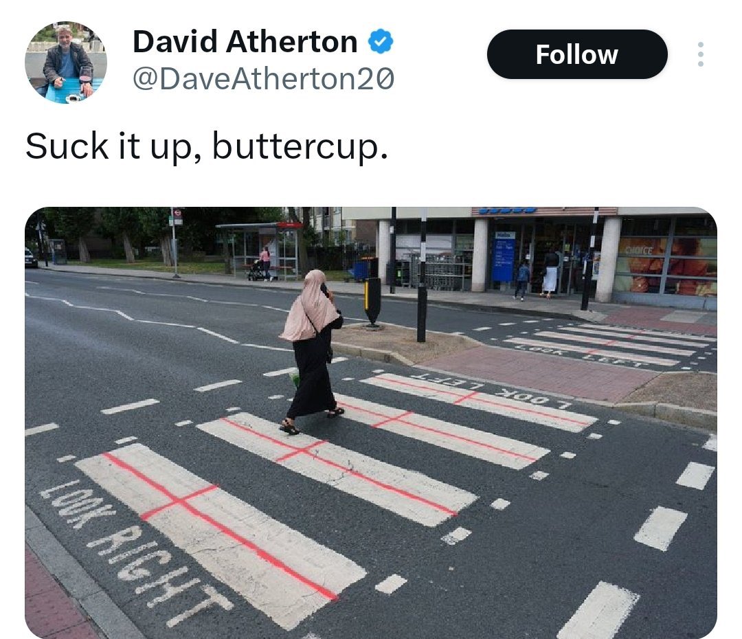 _LD22's tweet image. The irony of this saying look right