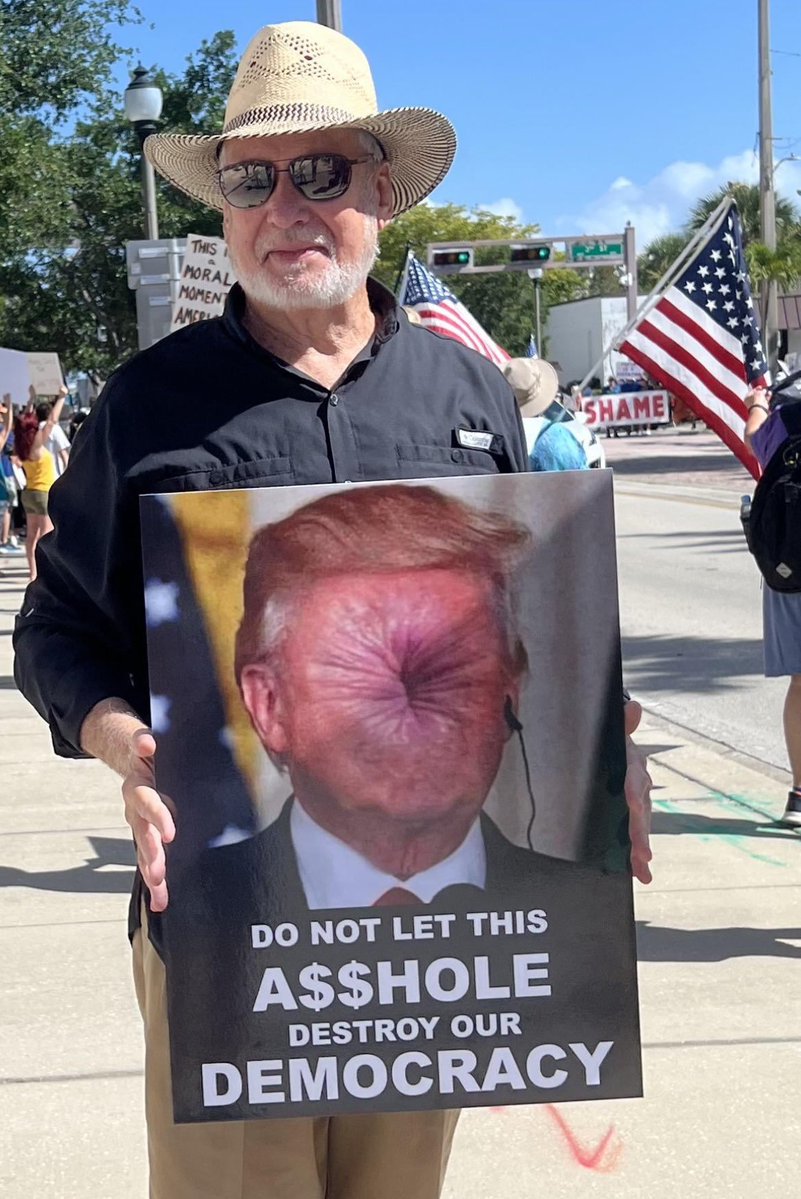 Damaan4u33's tweet image. Raise your hand if you agree! 🙋‍♀️🙋🙋‍♂️