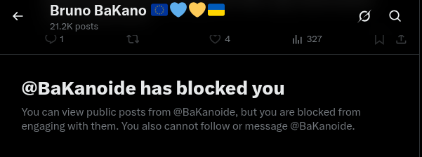 nafoscamzu's tweet photo. @Cluster_Sock2 Why he block me?! Don't he know I Taylor Swift of Twitter?😡 https://t.co/ThgKFxvEaa