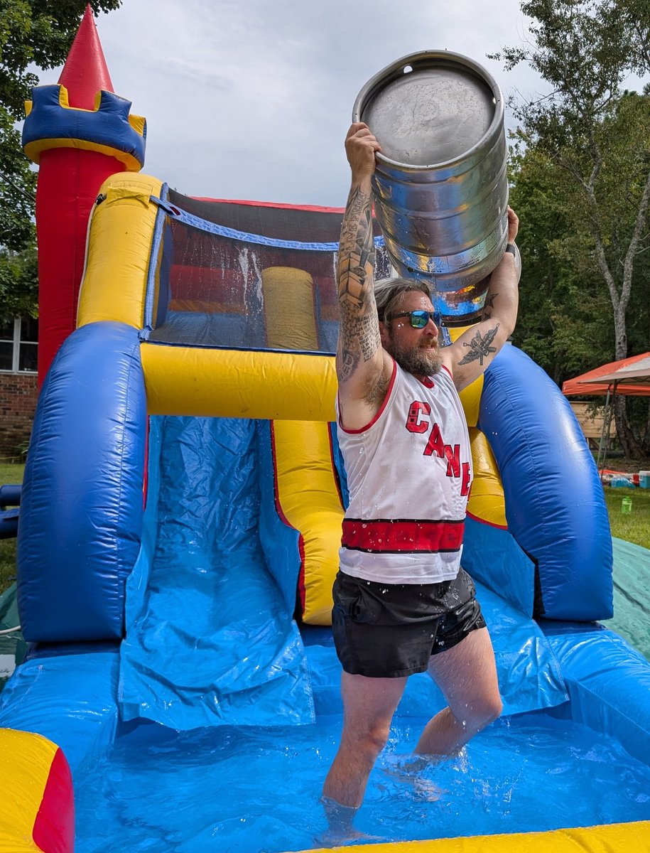 Vic Rodriguez tweet media