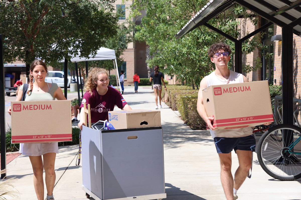 LSU Residential Life tweet media