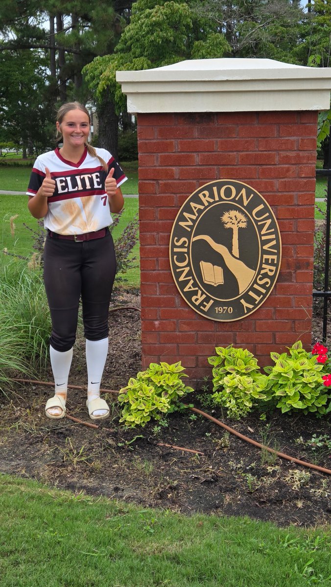 HaydenGulick's tweet image. Had a great day @francismarionu Prospect camp Loved getting to talk with players and get some tips from their experience @CoachKama @SCULNU2 @EliteGulick09 @CarEliteNCorg @CoastRecruits @coach_vallee #GetBigDoWork #BeElite #Uncomitted2028