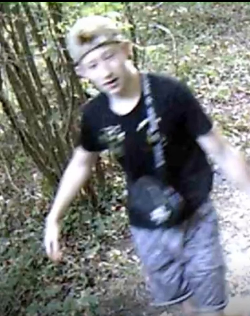 <a href="/HedgehogCabin/">Hedgehog Cabin</a> <a href="/cernusson/">Cecelia 🐦😂💕 Anti-fascist 💞 Free Palestine 🇪🇺</a> Maybe this will help.