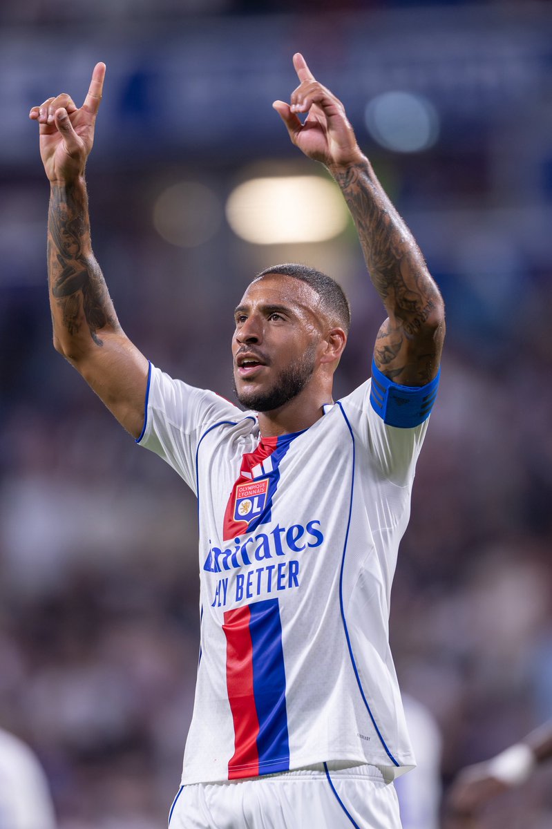 On t’aime <a href="/CorentinTolisso/">Corentin Tolisso</a> 🫶

#OLFCM