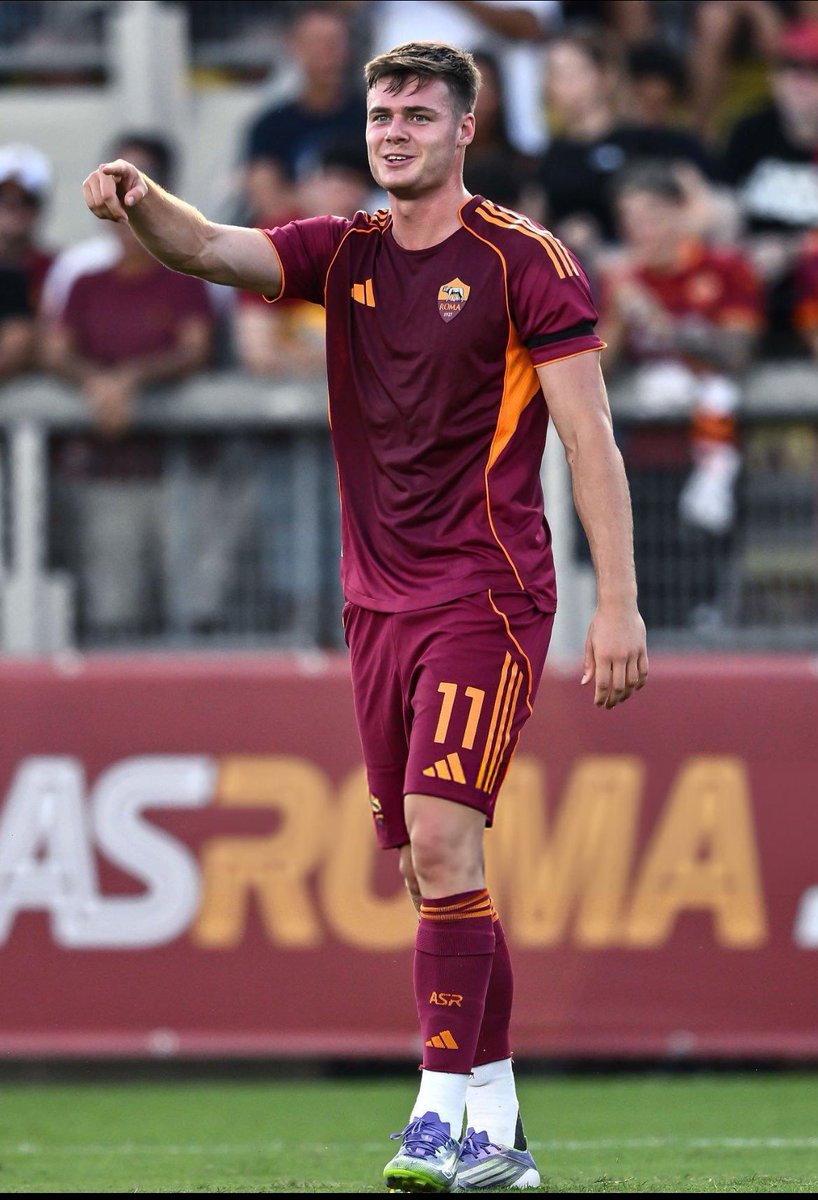 That was a successful Serie A debut for Evan Ferguson!🐺🇮🇪

Banked 70 minutes and shown his class from the first whistle. Looked as fit as we’ve ever seen him in a long time and moved superbly throughout. Showed that extra touch of quality so few No.9s possess - comfortable