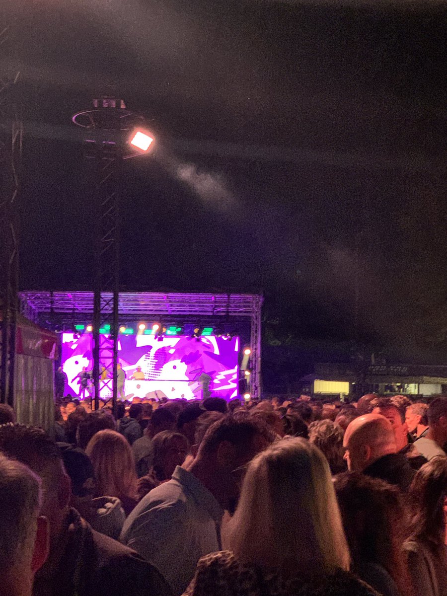 Aalsmeers zuipen. Altijd goed. #aalsmeer