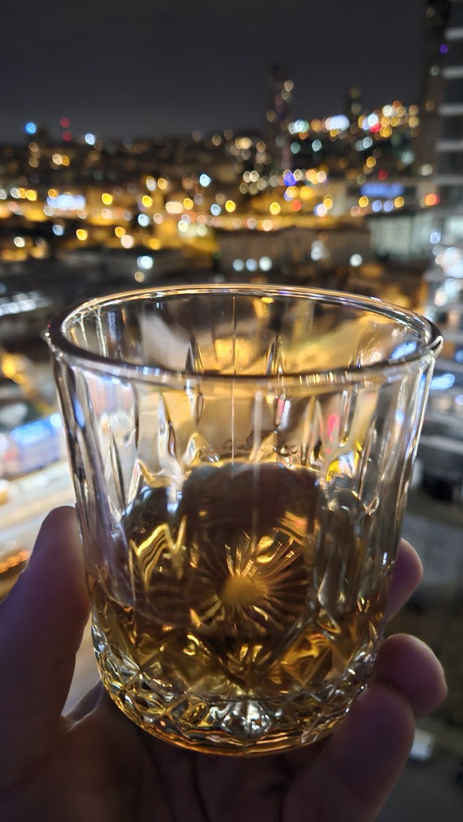 Gravity is working against me🎵