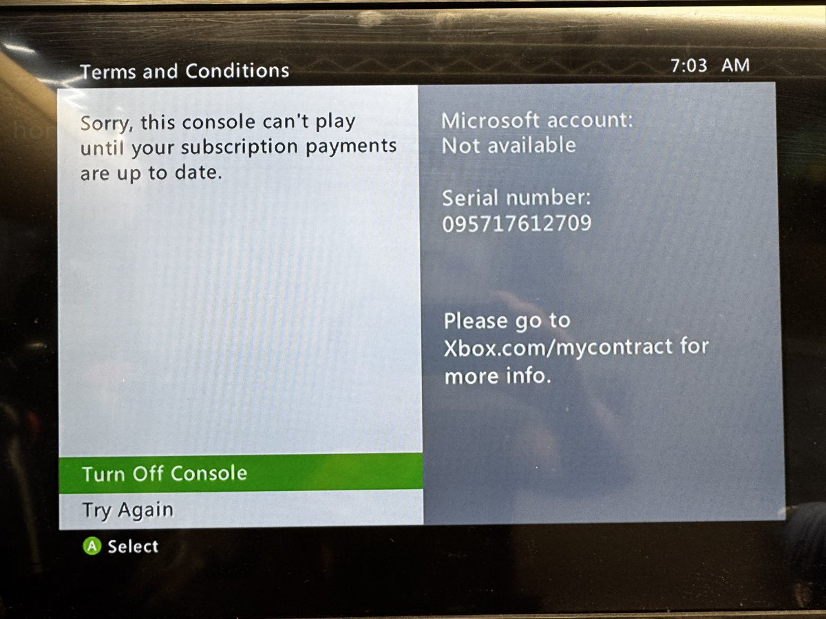 DSKoopa's tweet image. Repairing Xbox 360s today and found an error I’ve never seen before. So apparently the previous owner somehow has bad debt with Microsoft and so this 360 is locked out forever.