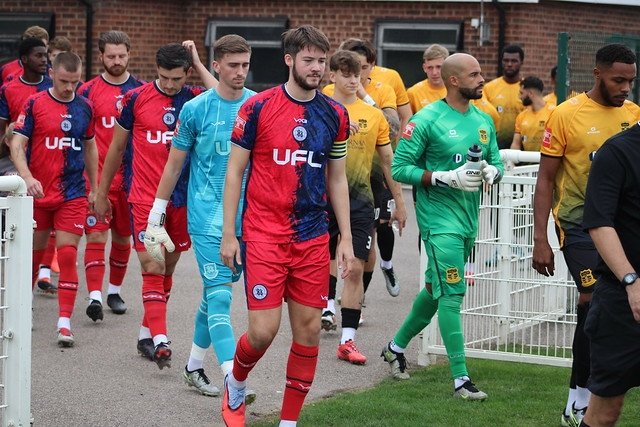 LocalBusDriver's tweet image. An entertaining match at The Stadium on Saturday afternoon,  saw @cheshuntfcscore defeat @hashtagutd 3-1 in the @IsthmianLeague Premier Division and go up to 5th in the table. A few photos now on Flickr.. flickr.com/gp/localbusdri…