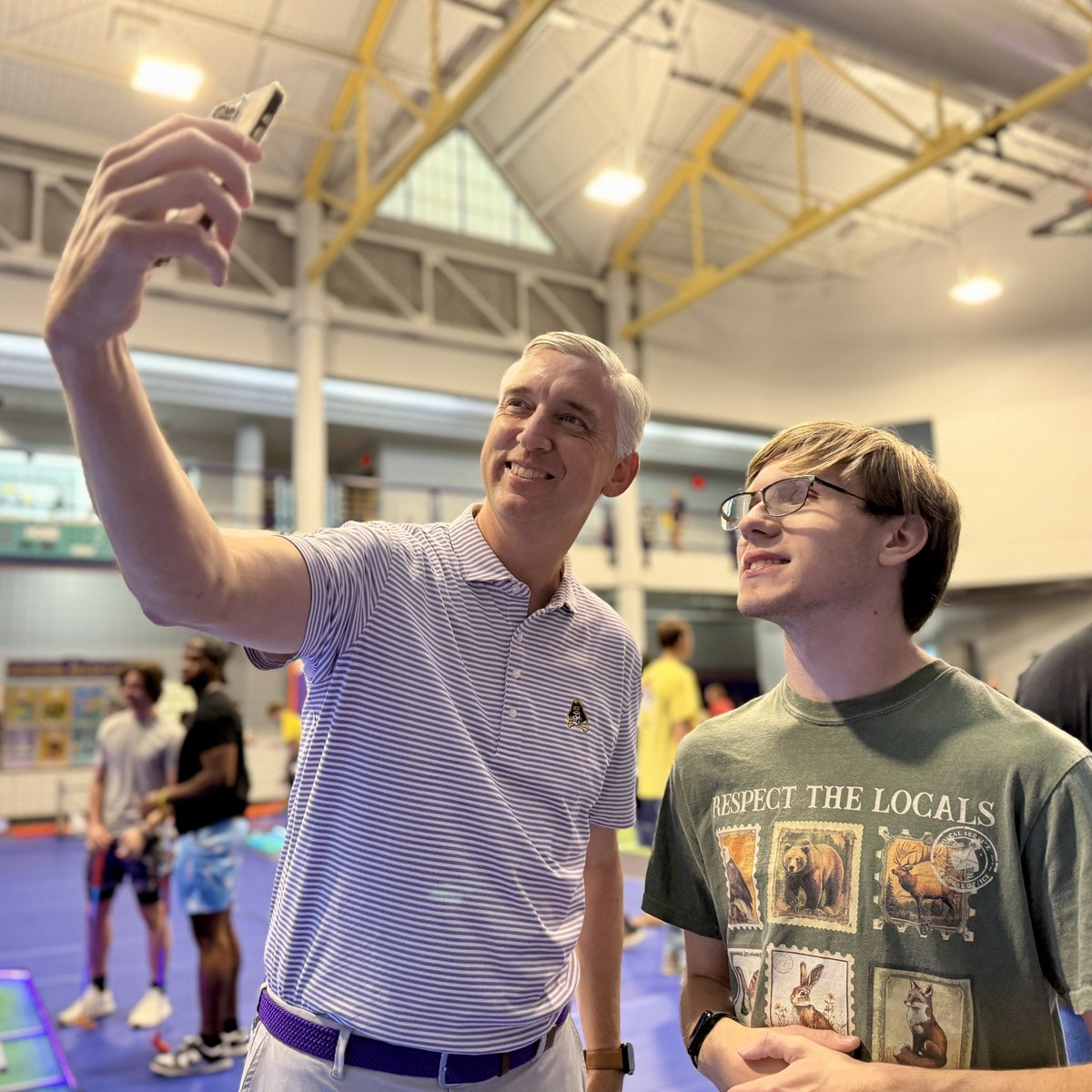 Rebekah, the kids and I stopped by Raid the Rec on Friday to see how #Pirates are connecting before classes begin. 🏴‍☠️

It’s great to see the energy and excitement build across #PirateNation as we start the fall semester on Monday. 👏