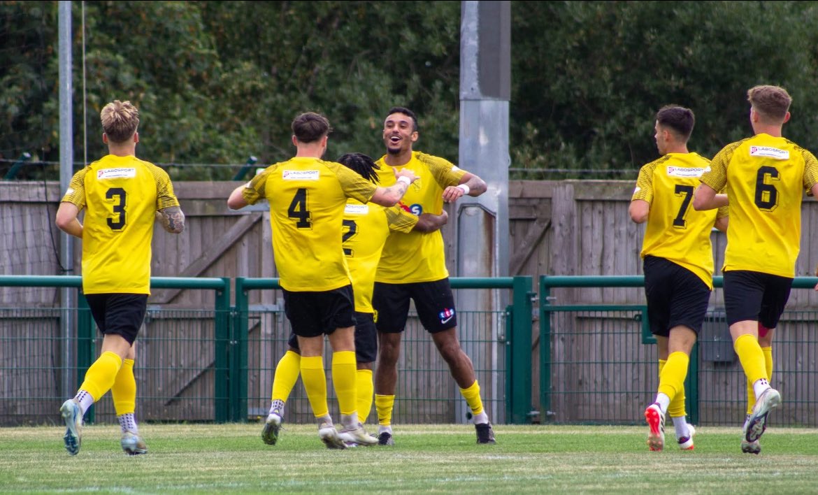 conHTFC's tweet image. What a win!!! The march to Wembley is well and truly underway well done lads and hoping that @TowleNiall has a speedy recovery from what we hope is a minor injury