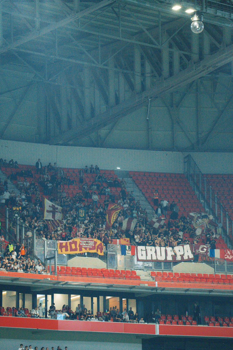 #OLFCM

Merci et bon retour à nos indispensables supporters 👋🥰