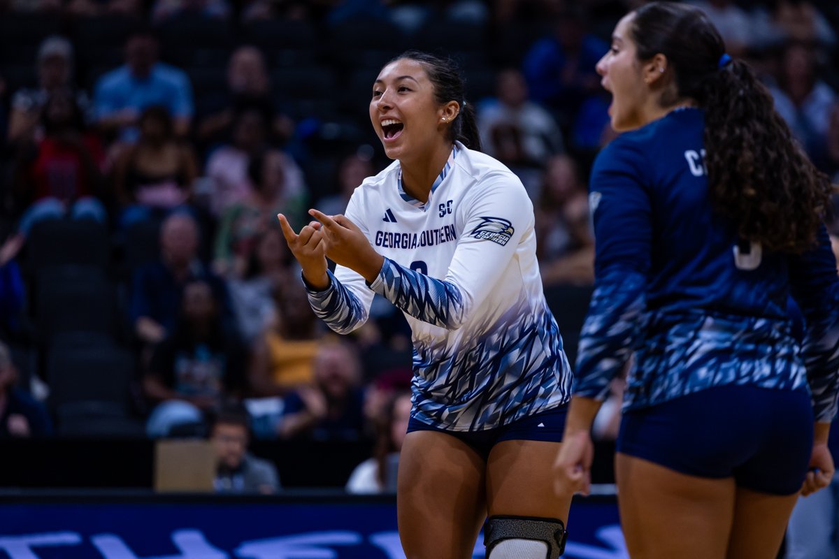 GS Volleyball (@gsathletics_vb) on Twitter photo BRING 'EM OUT 🧹🧹🧹 WHAT A MATCH!
S3: 🦅25,🐓21
We'll play two more at <a href="/enmarketarena/">Enmarket Arena</a>!
#HailSouthern BRING 'EM OUT 🧹🧹🧹 WHAT A MATCH!
S3: 🦅25,🐓21
We'll play two more at <a href="/enmarketarena/">Enmarket Arena</a>!
#HailSouthern