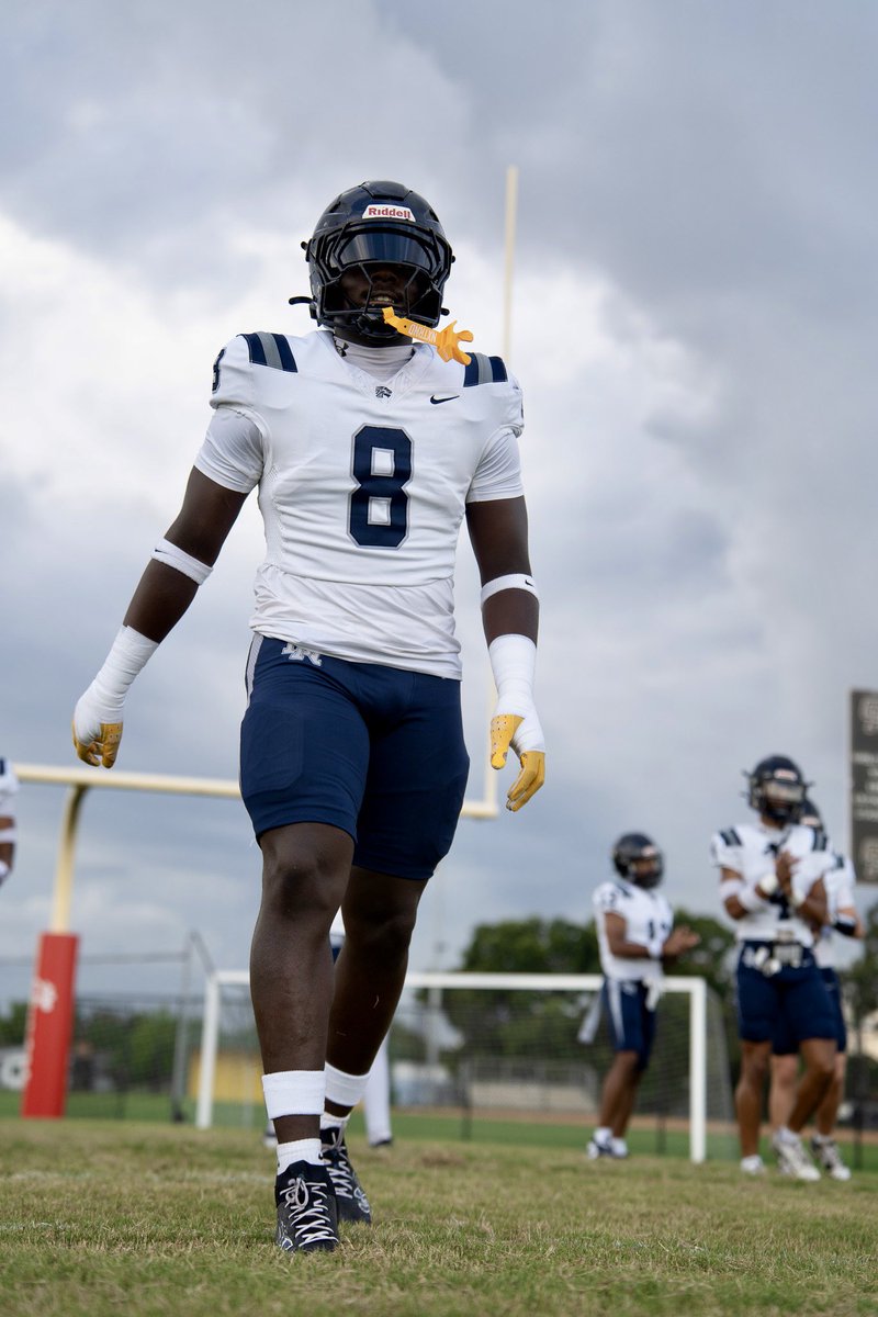 Love of the game!! #1-0 <a href="/bighitslive/">BIGHITSLIVE</a>