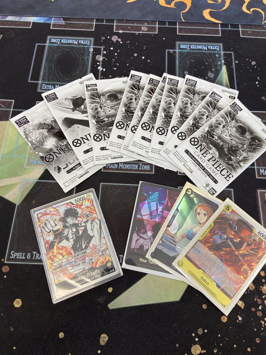 RussyVee tweet media