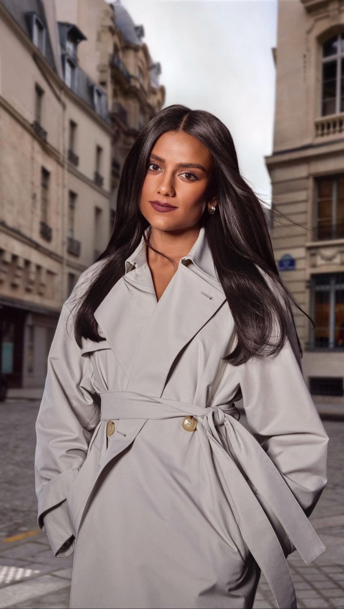 📸 | Simone Ashley for L'Oréal Paris [uncropped]
