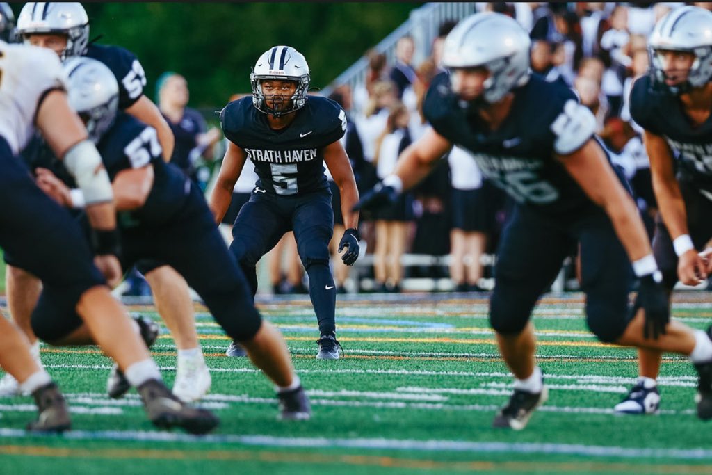 Great start to the season 1-0 
Week 1 highlights 
hudl.com/v/2SUdQe