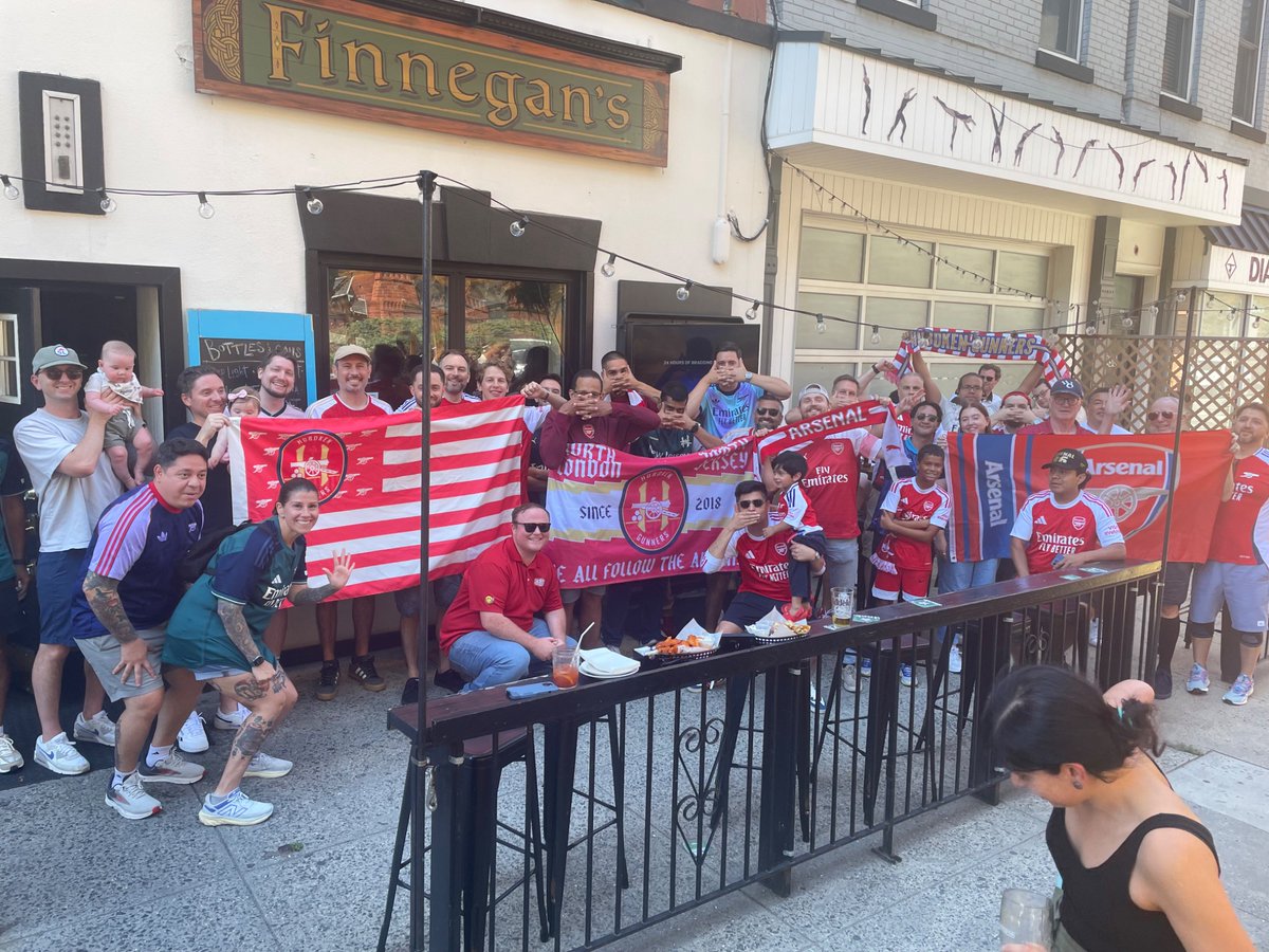 WE ARE TOP OF THE LEAGUE! 🔴⚪️