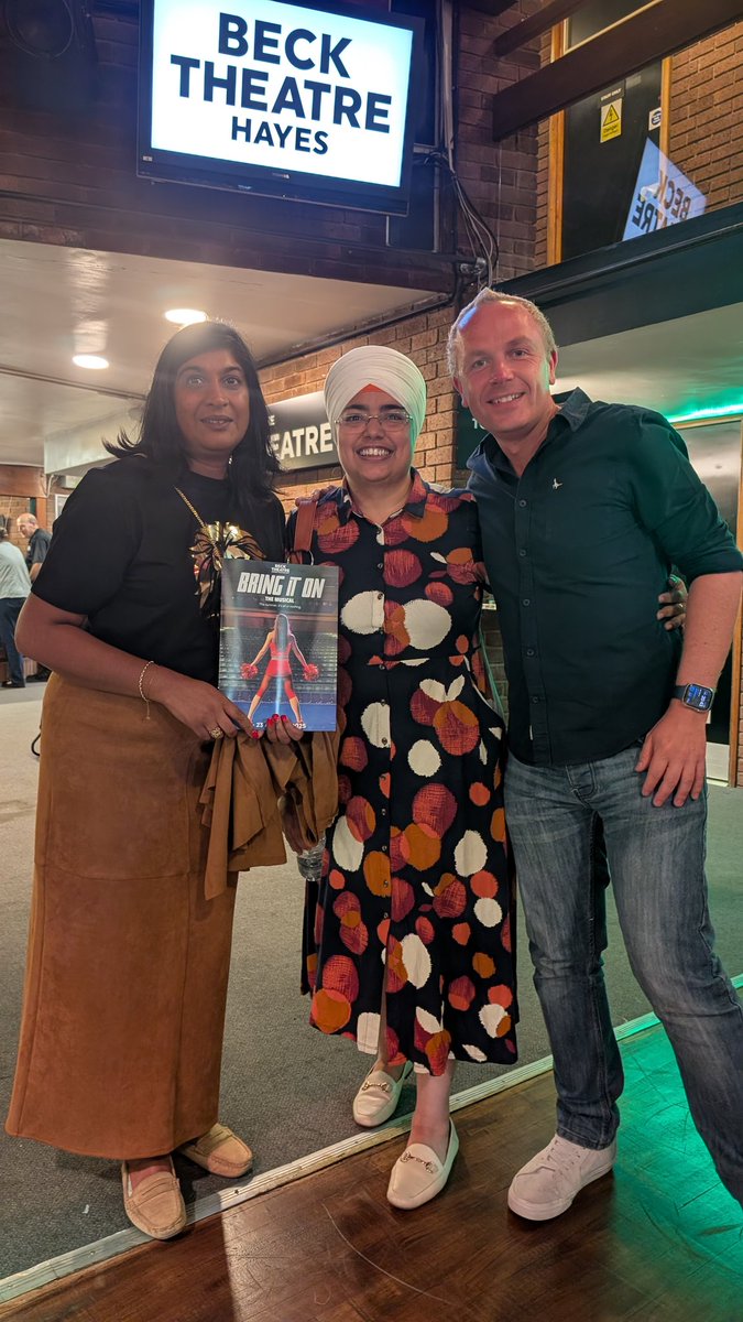 PunjaSital's tweet image. What an amazing performance by the youth summer programme at @BeckTheatre.
Summer Gala Show #BringItOn was West End quality. 
With @CllrKamalPreet and theatre mentor Jonathon Haynes.