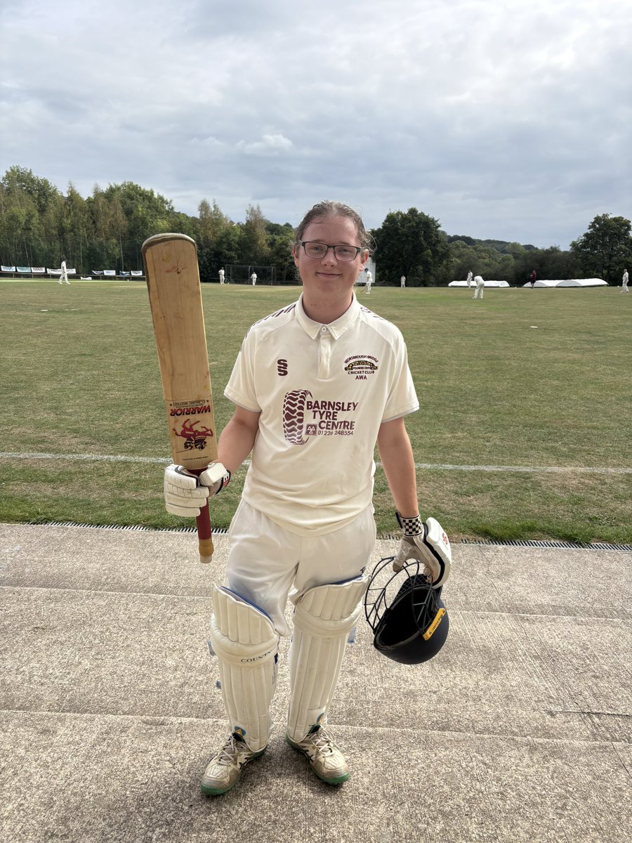 🏏first 50 for my boy today! Hitting 11 fours! 💖🏏<a href="/Worsbroughbcc/">WorsbroughBridgeCC</a>